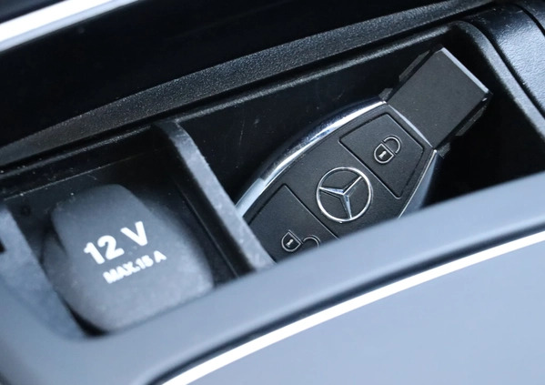 Mercedes-Benz Klasa B cena 58600 przebieg: 116276, rok produkcji 2015 z Różan małe 667